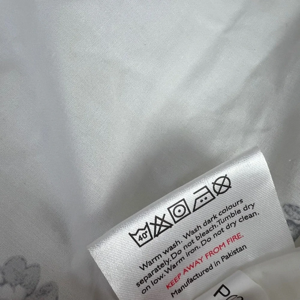 Cabbages & Roses London Shams Pillowcases‎ Quilted Gray White Floral Standard